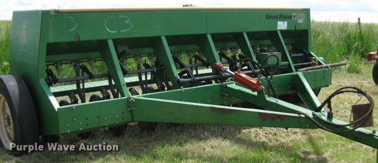 image for item DF4713 Great Plains Solid Stand 13  grain drill