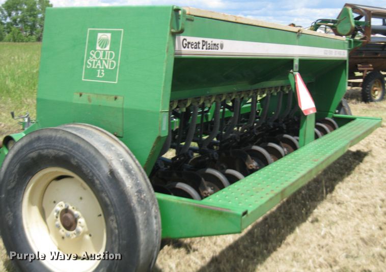 image for item DF4713 Great Plains Solid Stand 13  grain drill