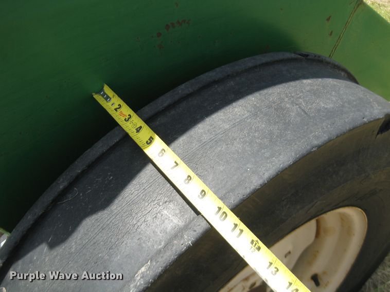 image for item DF4713 Great Plains Solid Stand 13  grain drill