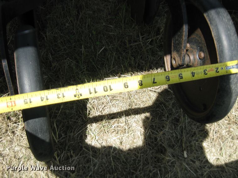 image for item DF4713 Great Plains Solid Stand 13  grain drill