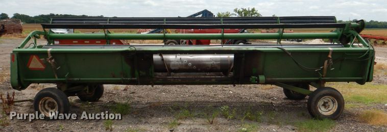 image for item DJ0466 John Deere 224  rigid head