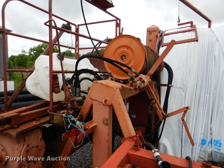 image for item DK5702 Kelly-Ryan Centerline  silage bagger