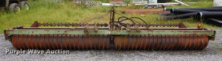 image for item DK5703 John Deere  cultipacker