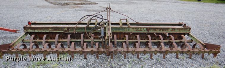 image for item DK5703 John Deere  cultipacker