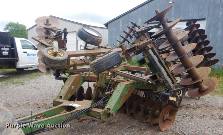 image for item DK5705 John Deere 640  tandem disk