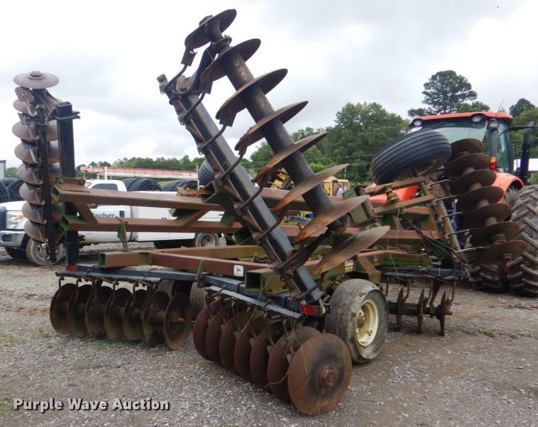 image for item DK5705 John Deere 640  tandem disk