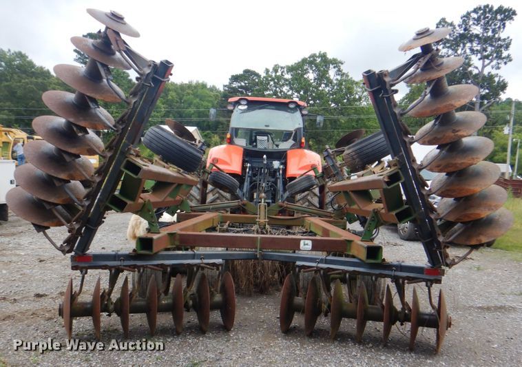 image for item DK5705 John Deere 640  tandem disk