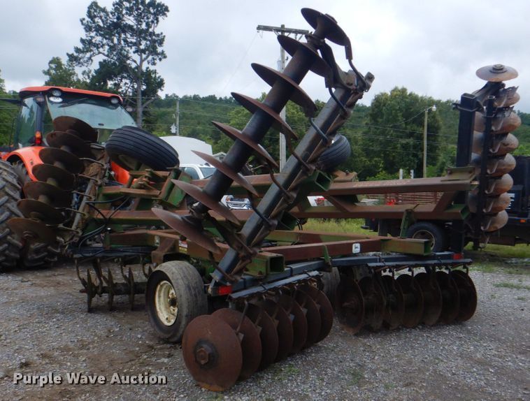 image for item DK5705 John Deere 640  tandem disk