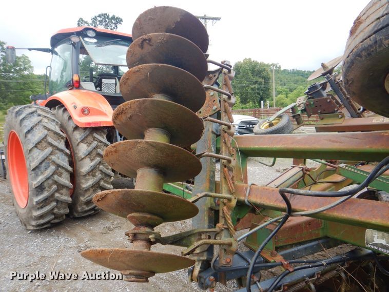 image for item DK5705 John Deere 640  tandem disk