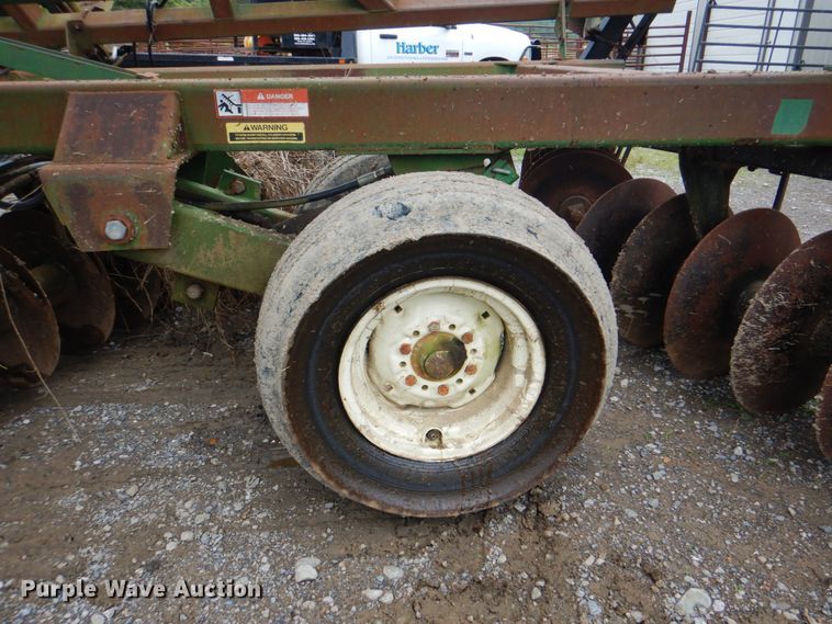 image for item DK5705 John Deere 640  tandem disk