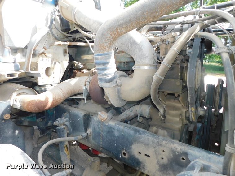 image for item DK8550 1993 Freightliner FLD120  nurse tank truck