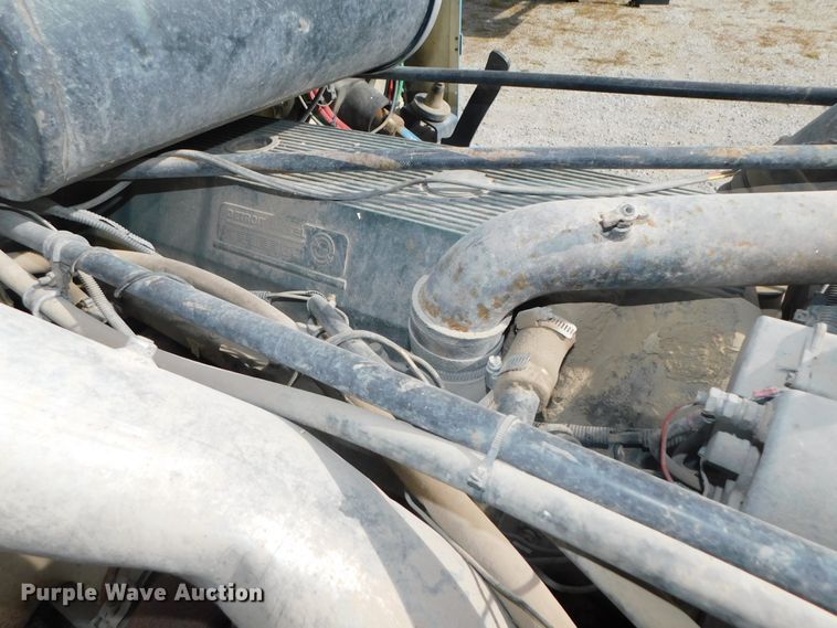 image for item DK8550 1993 Freightliner FLD120  nurse tank truck