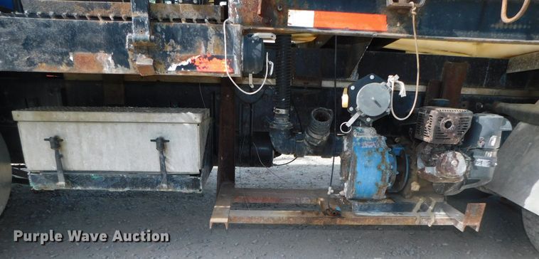 image for item DK8550 1993 Freightliner FLD120  nurse tank truck