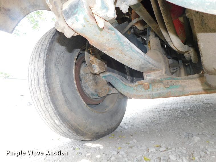 image for item DK8550 1993 Freightliner FLD120  nurse tank truck