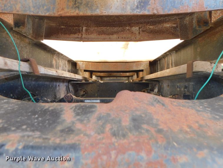 image for item DK8550 1993 Freightliner FLD120  nurse tank truck