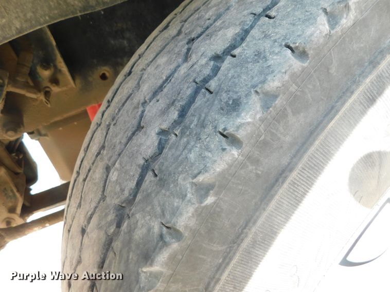 image for item DK8550 1993 Freightliner FLD120  nurse tank truck