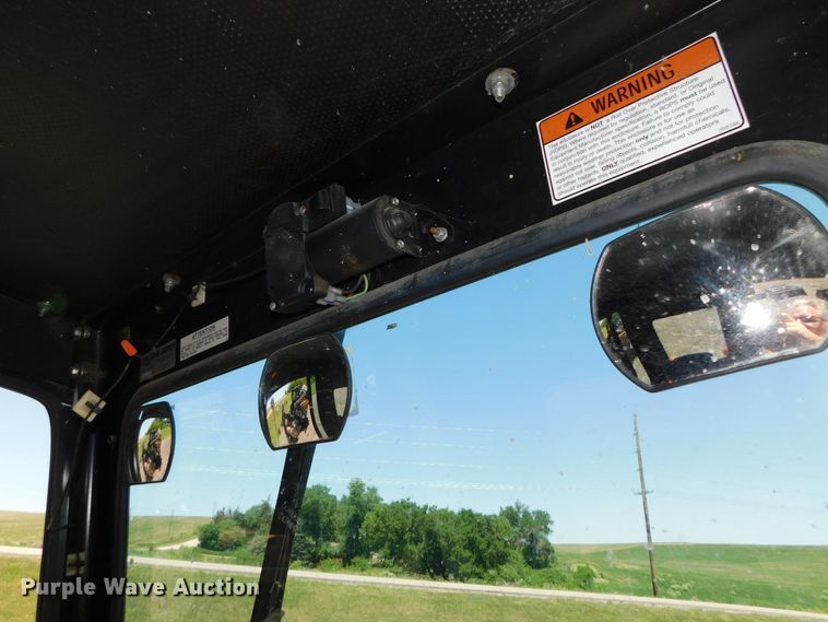 image for item DK8557 2007 Kubota B2630  MFWD tractor