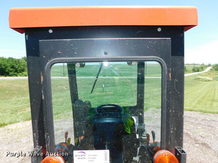 image for item DK8557 2007 Kubota B2630  MFWD tractor