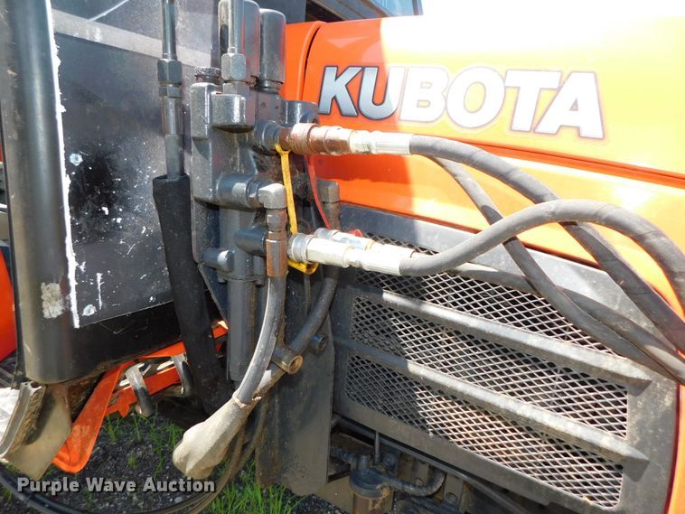 image for item DK8557 2007 Kubota B2630  MFWD tractor