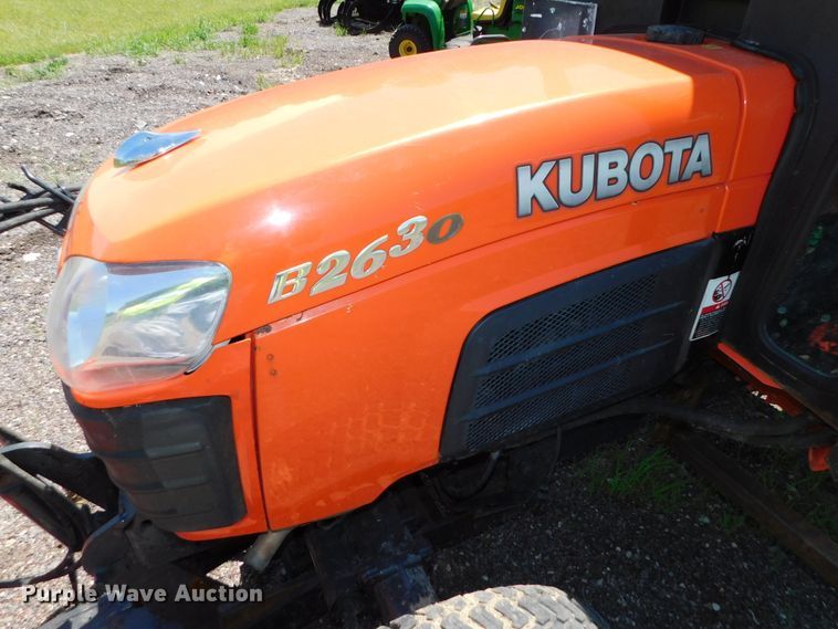 image for item DK8557 2007 Kubota B2630  MFWD tractor