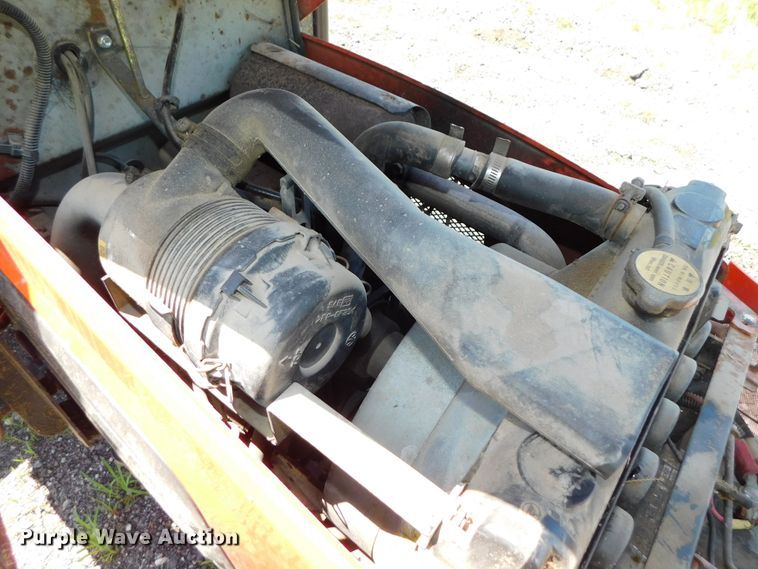 image for item DK8557 2007 Kubota B2630  MFWD tractor