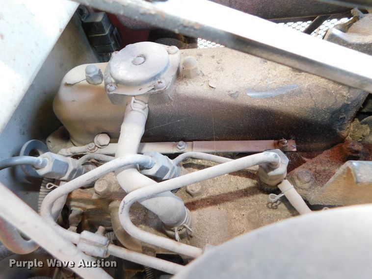 image for item DK8557 2007 Kubota B2630  MFWD tractor