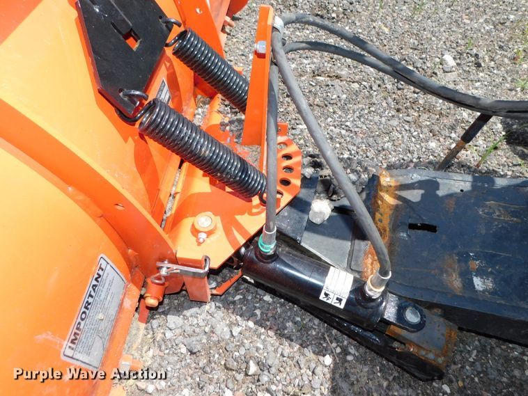 image for item DK8557 2007 Kubota B2630  MFWD tractor