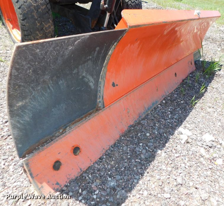 image for item DK8557 2007 Kubota B2630  MFWD tractor