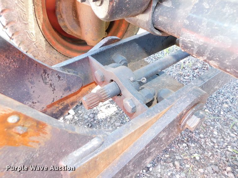 image for item DK8557 2007 Kubota B2630  MFWD tractor