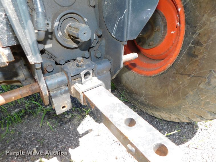 image for item DK8557 2007 Kubota B2630  MFWD tractor