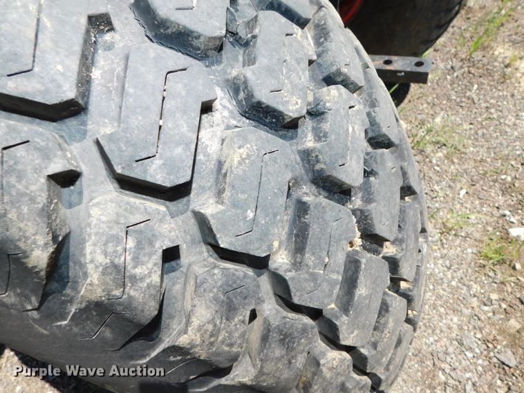 image for item DK8557 2007 Kubota B2630  MFWD tractor