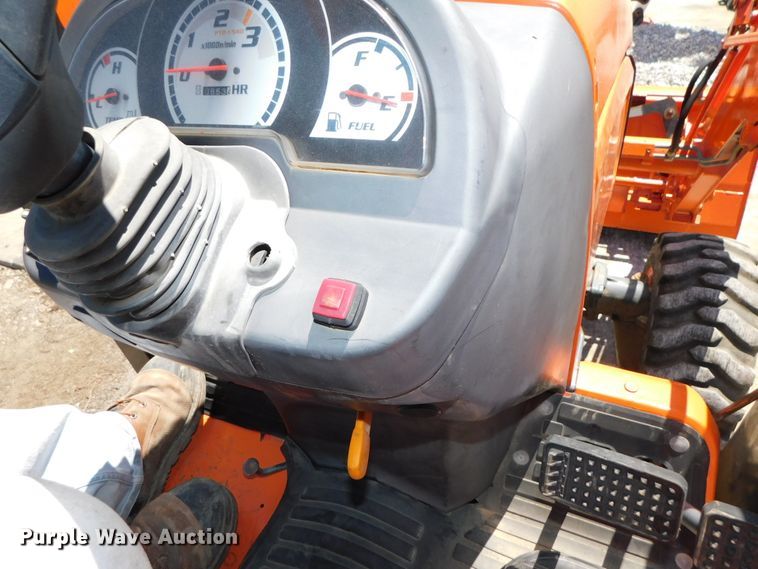 image for item DK8558 Kubota B26  MFWD tractor