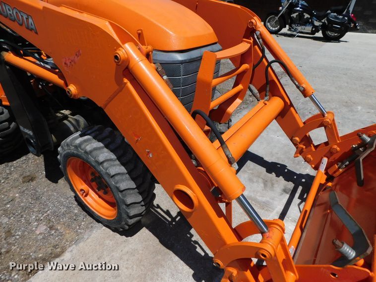 image for item DK8558 Kubota B26  MFWD tractor