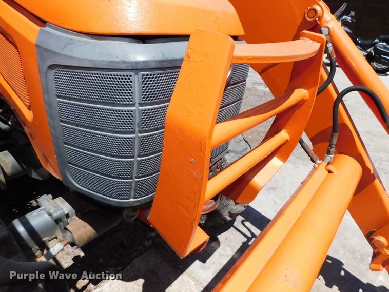 image for item DK8558 Kubota B26  MFWD tractor