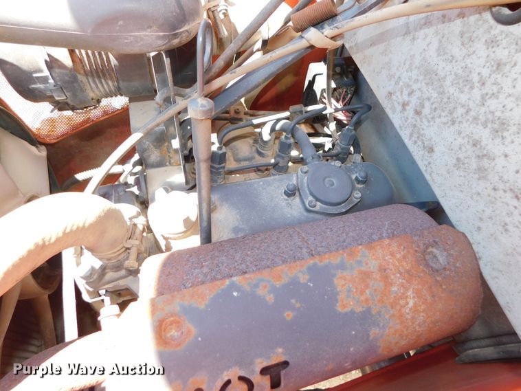 image for item DK8558 Kubota B26  MFWD tractor