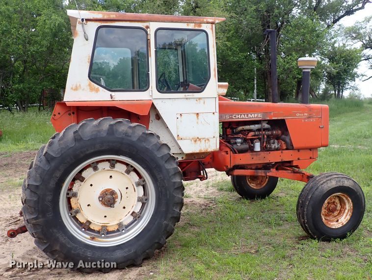 image for item DL7520 Allis Chalmers 190  tractor