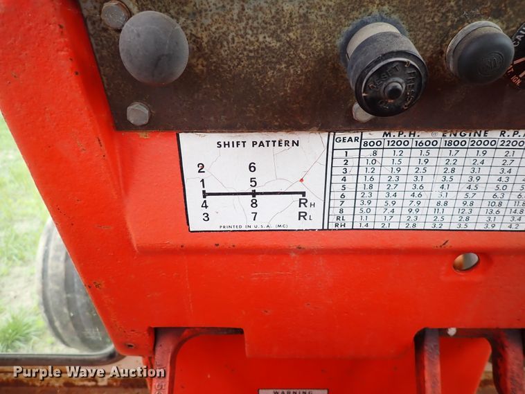 image for item DL7520 Allis Chalmers 190  tractor