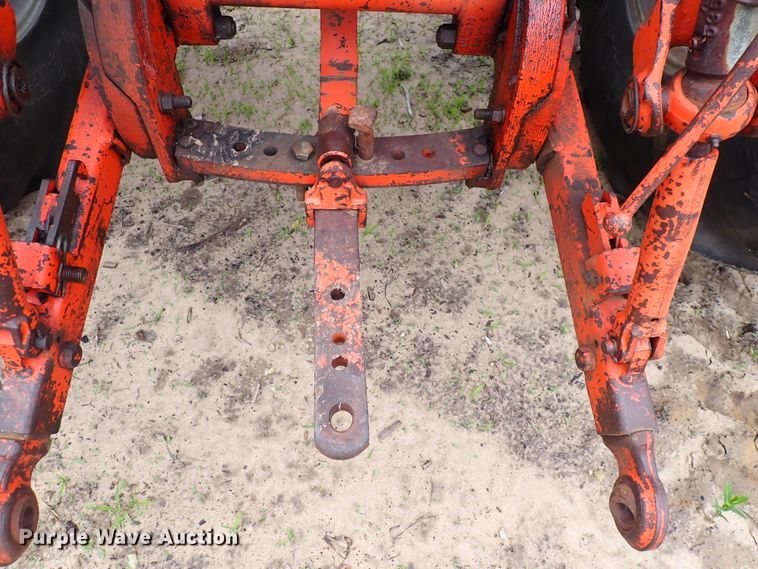 image for item DL7520 Allis Chalmers 190  tractor