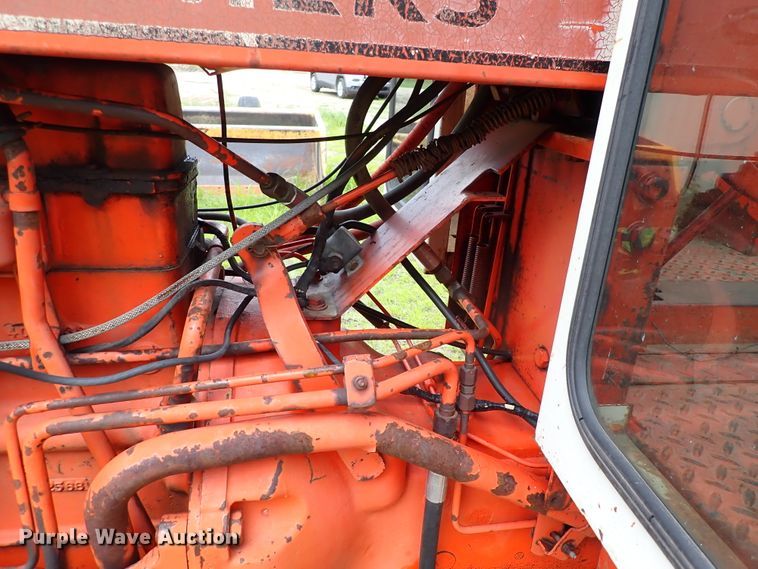 image for item DL7520 Allis Chalmers 190  tractor