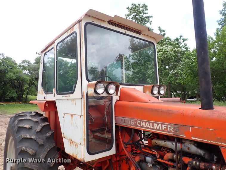 image for item DL7520 Allis Chalmers 190  tractor