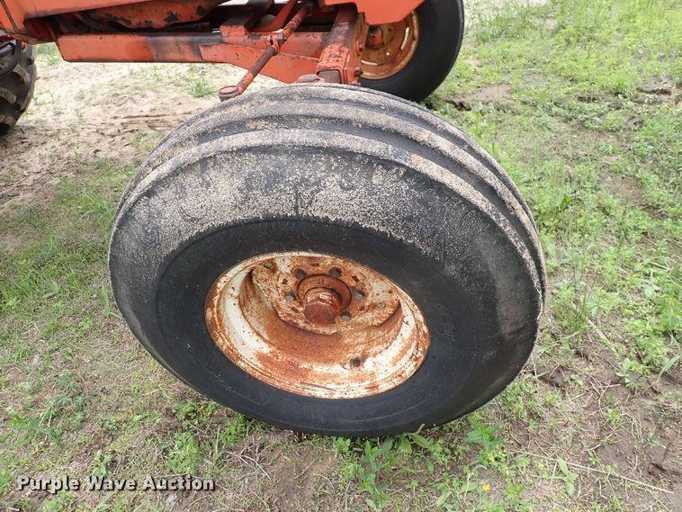 image for item DL7520 Allis Chalmers 190  tractor
