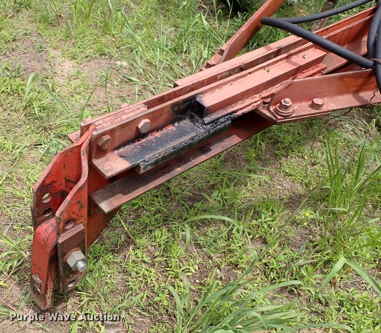 image for item DL7521 International 55  chisel