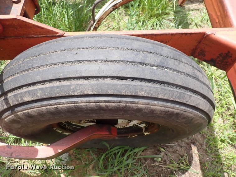 image for item DL7521 International 55  chisel