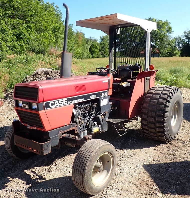 image for item DL7526 1990 Case IH 585  tractor