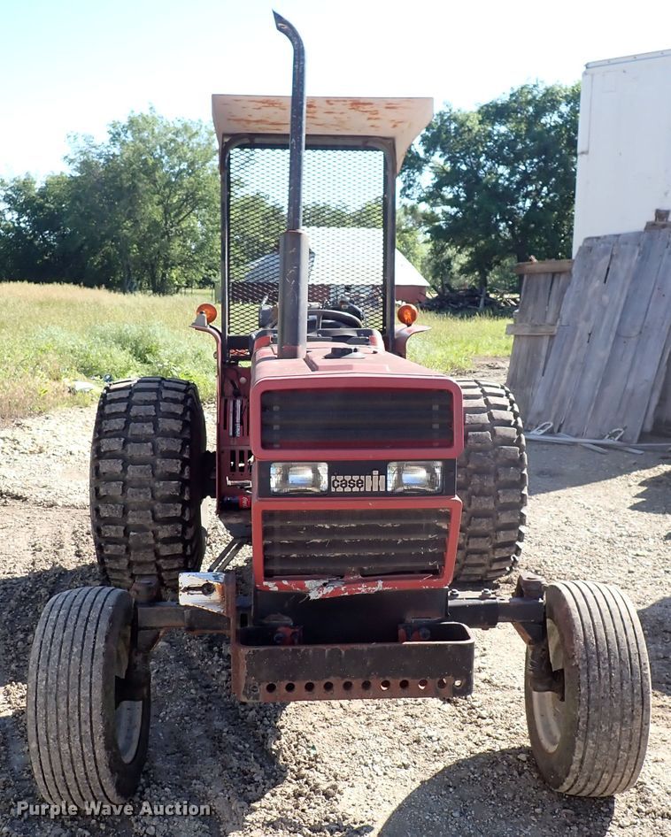 image for item DL7526 1990 Case IH 585  tractor