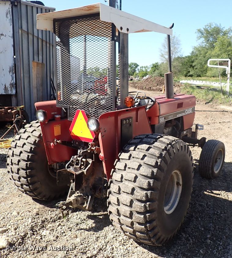 image for item DL7526 1990 Case IH 585  tractor