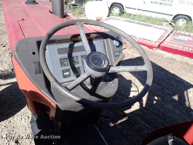 image for item DL7526 1990 Case IH 585  tractor