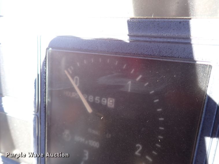 image for item DL7526 1990 Case IH 585  tractor