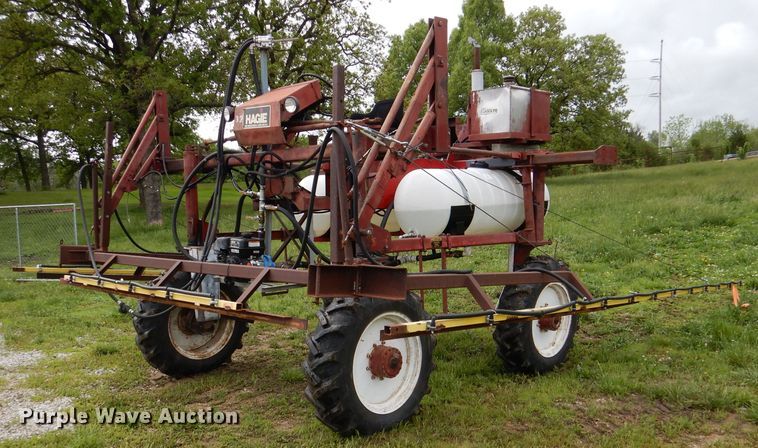 image for item DL8173 Hagie 470  Hi-Tractor sprayer
