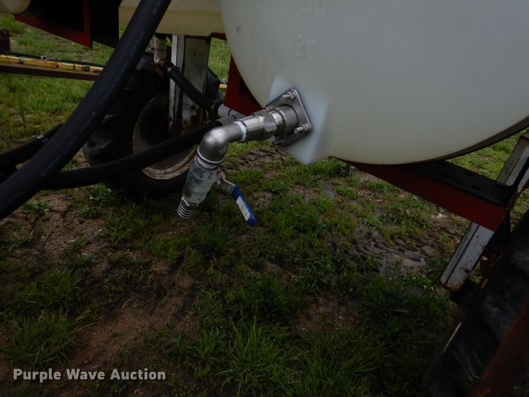 image for item DL8173 Hagie 470  Hi-Tractor sprayer